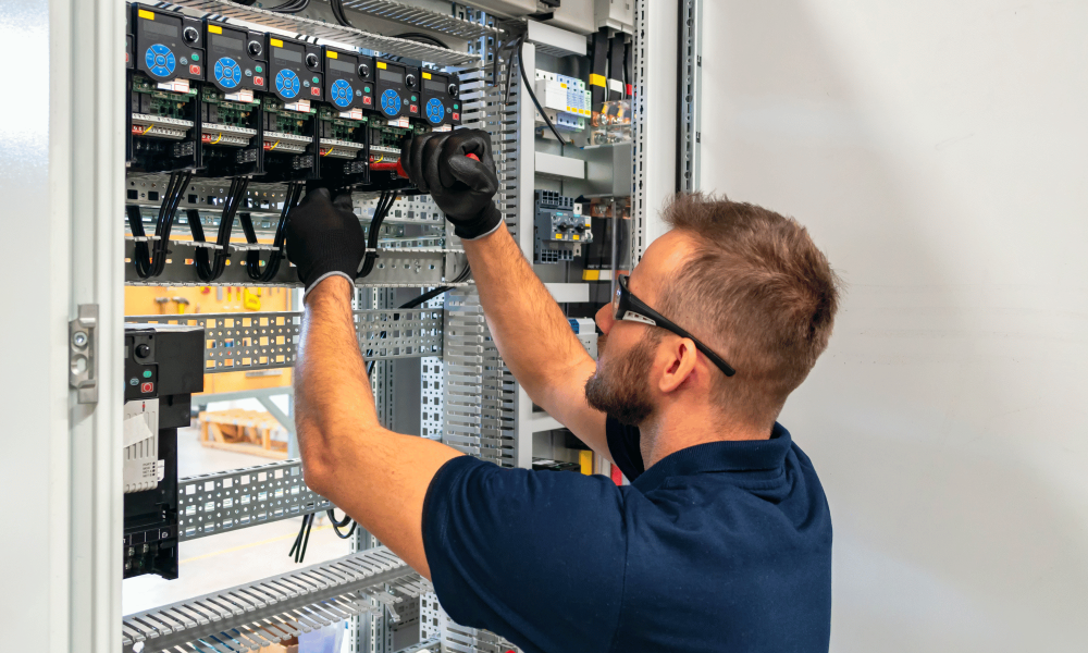 Electrical Maintenance Services (4)